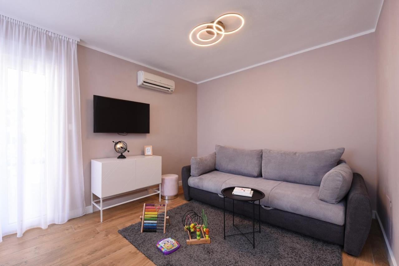 Malako Family Apartments Seline Dış mekan fotoğraf